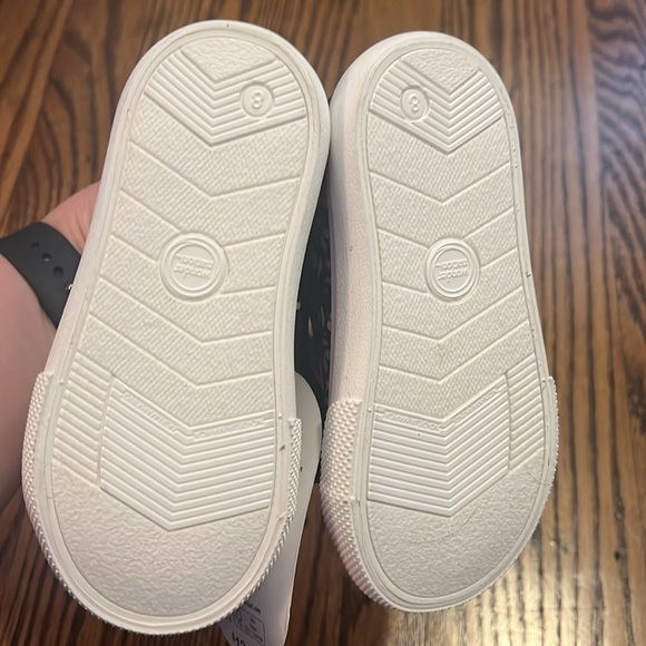 •NEW• Floral Toddler Sneakers - 8T - Picture 5 of 7